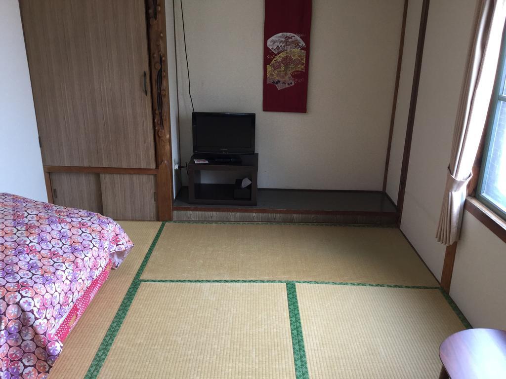 Sumire Inn NakaNakafurano Quarto foto