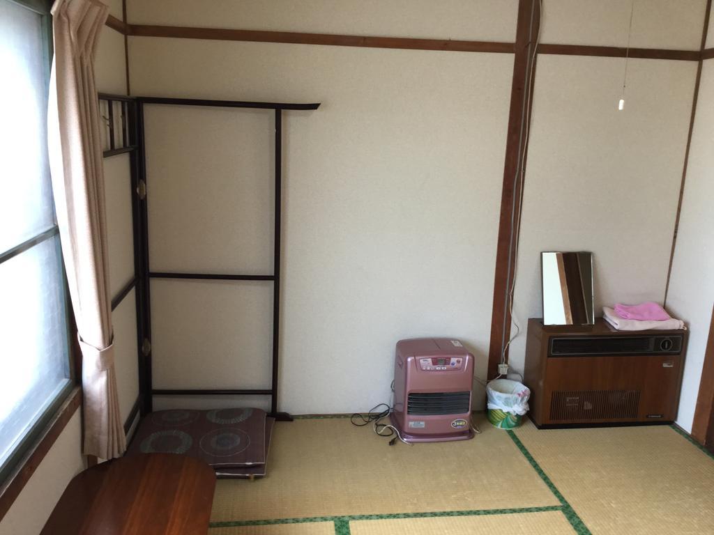 Sumire Inn NakaNakafurano Quarto foto