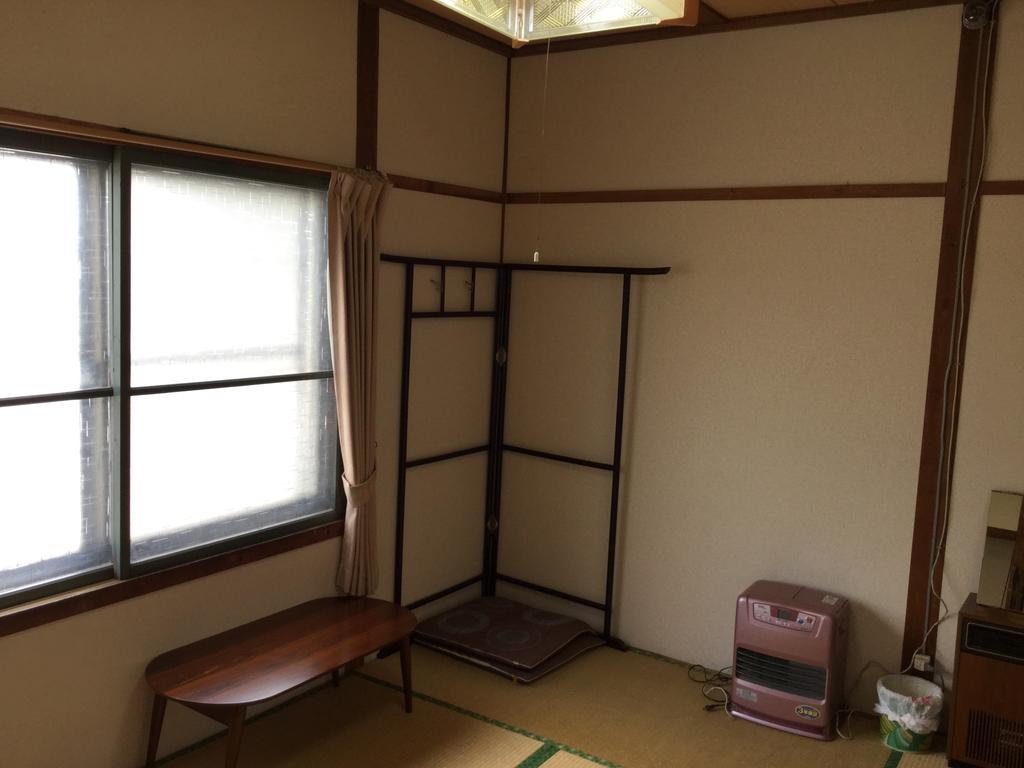 Sumire Inn NakaNakafurano Quarto foto